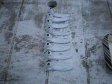 lot de 8 portes couteaux tulipes en faïence  blanc 10cm