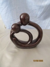 Petite sculpture en résine décoration Occasion Très bon état 13 cm x 13 cm