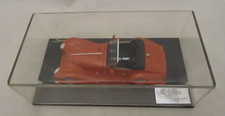 VOITURE 1/43 MORGAN AERO 8 -