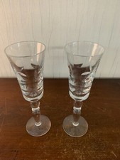 2 flutes à champagne modèle