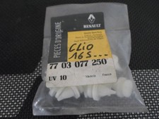 RENAULT CLIO 16S SACHET DE 10 AGRAFES PANNEAU DE PORTE NEUF ORIGINE D'EPOQUE