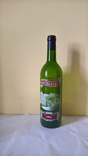 Ancienne bouteille vide vin - vide, de