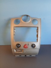 Renault Megane 2 / Cache