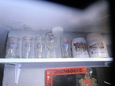 BIERE KARLSBRAU 5 VERRES ET 2 CHOPES