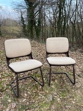 2 Chaises vintage 20ème Siècle STRAFOR en bon état