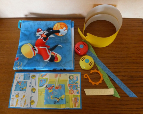 Kinder maxi surprise - ,