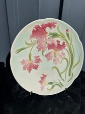 Plat en faïence , fleurs , Art Nouveau Ø 25.5 cm