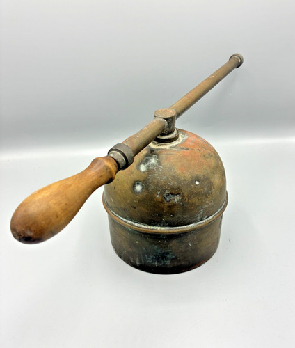 Ancien pulvérisateur pompe - à,