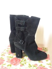 Bottines en daim noir