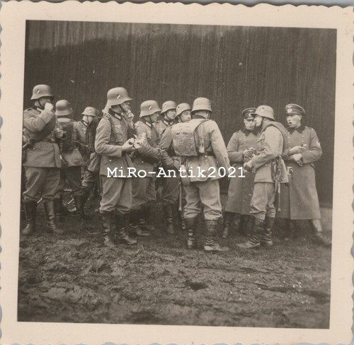 Photo soldats avec casque en - avec,