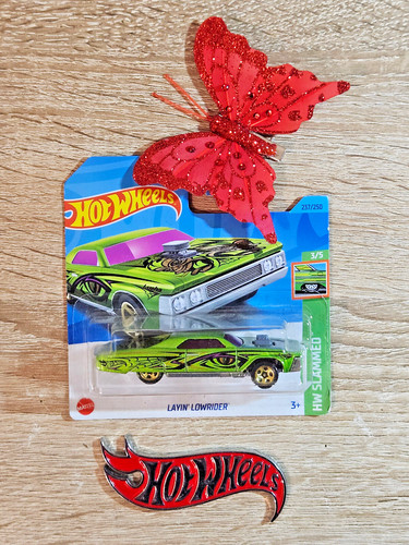 Hot wheels layin lowrider - wheels,