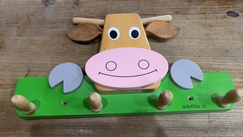 Porte manteau enfant scratch - porte-manteau,