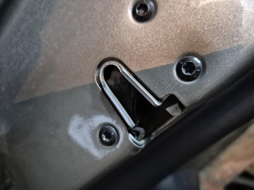 Actionneur serrure porte avant
