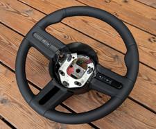 Volant CUIR NEUF pour