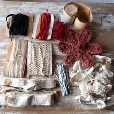 Lot de tissus anciens divers