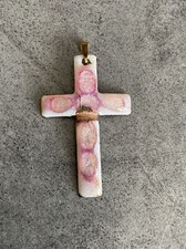 PENDENTIF CROIX en ÉMAUX de