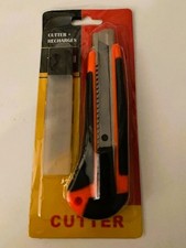 Cutter 18cm avec recharges