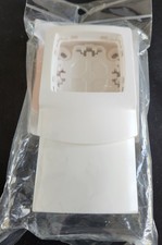 Legrand 098178 Cadre Simple Pour Montage Appareillage Saillie Sur Moulure 16 MM