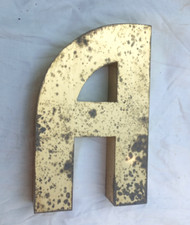 LETTRE A EN FER ANCIENNE ENSEIGNE , MAGASIN , VITRINE ,ATELIER , DÉCORATION