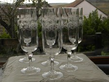 Lot de 6 flûtes à champagne en cristal d'ARQUES. Modèle MATIGNON.