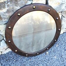 Miroir rond en bois avec clous en laiton de diamètre 50 cm ancien