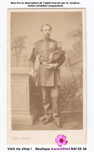 Militaire officier médaillé - officier,