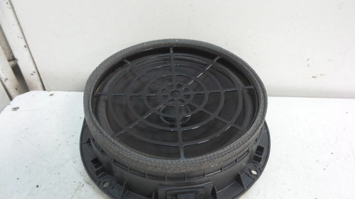 Haut parleur enceinte audi - /,