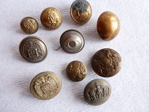 Antique military buttons - military, x