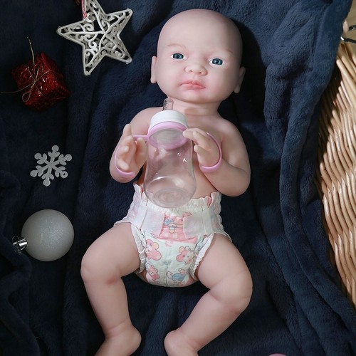 Lifelike reborn baby - lifelike,