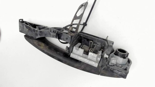 Poignee porte avant droit