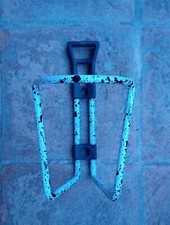 Oignons spécialisés Acaua et savon porte-bouteille