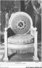 AIOP7-CELEBRITE-0629 - château de la malmaison - fauteuil du trône