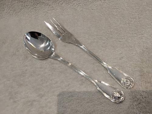 Cuillère fourchette à - et,