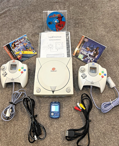 Sega dreamcast console - sega,