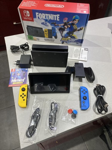 Nintendo switch 32go console - switch,
