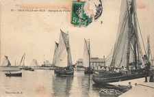 14 TROUVILLE BARQUES DE PECHE