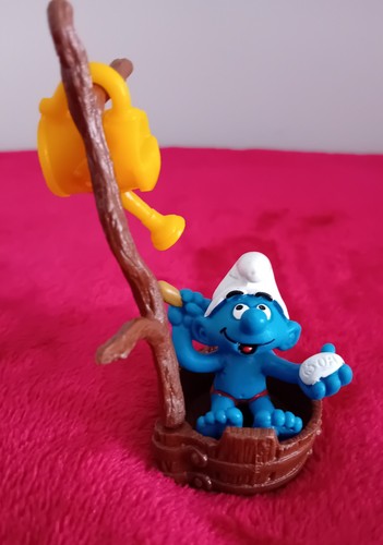 Schtroumpf dans son - , bain