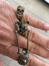 BAGUE BIKER TÊTE DE MORT SQUELETTE GOTHIQUE PUNK /7165V0+LBC