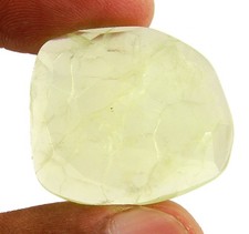 38.85 CT Vert Naturel Prehnite