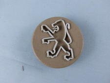 PEUGEOT ancien insigne emblème logo sigle monogramme badge centre de volant