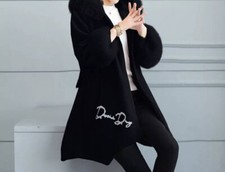 Superbe Manteau Brodé 