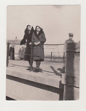 Deux jolies jeunes femmes