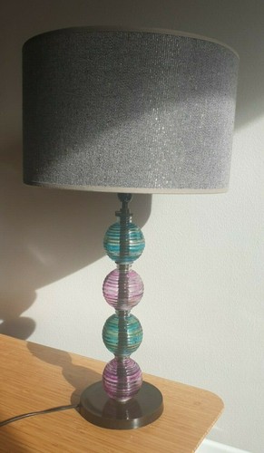 Lampe pied boules verre - en,