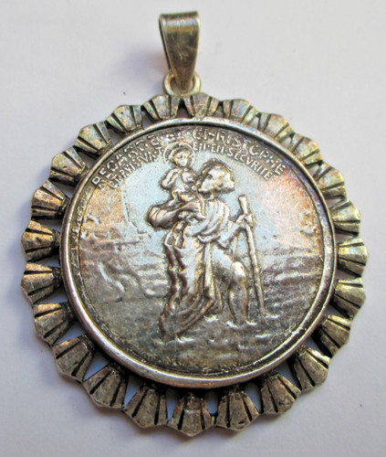 Ancien pendentif argenté