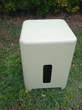 TABOURET BAS / H48  32*32