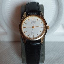 Montre CITIZEN femme  quartz   fonctionne pile incluse bracelet neuf