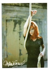 Mylène FARMER carte postale n° MF10 (corde)