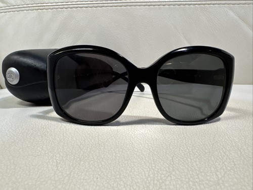 Rare auth chanel mother - rare,