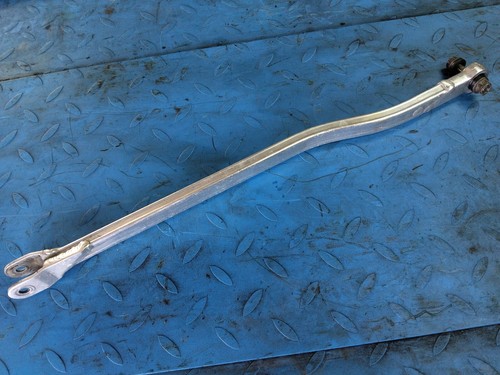 Barre fixation étrier frein - fixation,