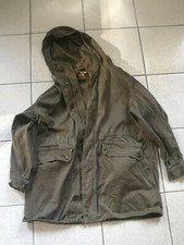 parka verte kaki armée française modélé M64 avec capuche et doublure